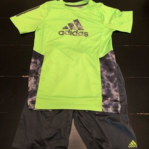 Adidas Boys Outfit Large 14-16 Flawed